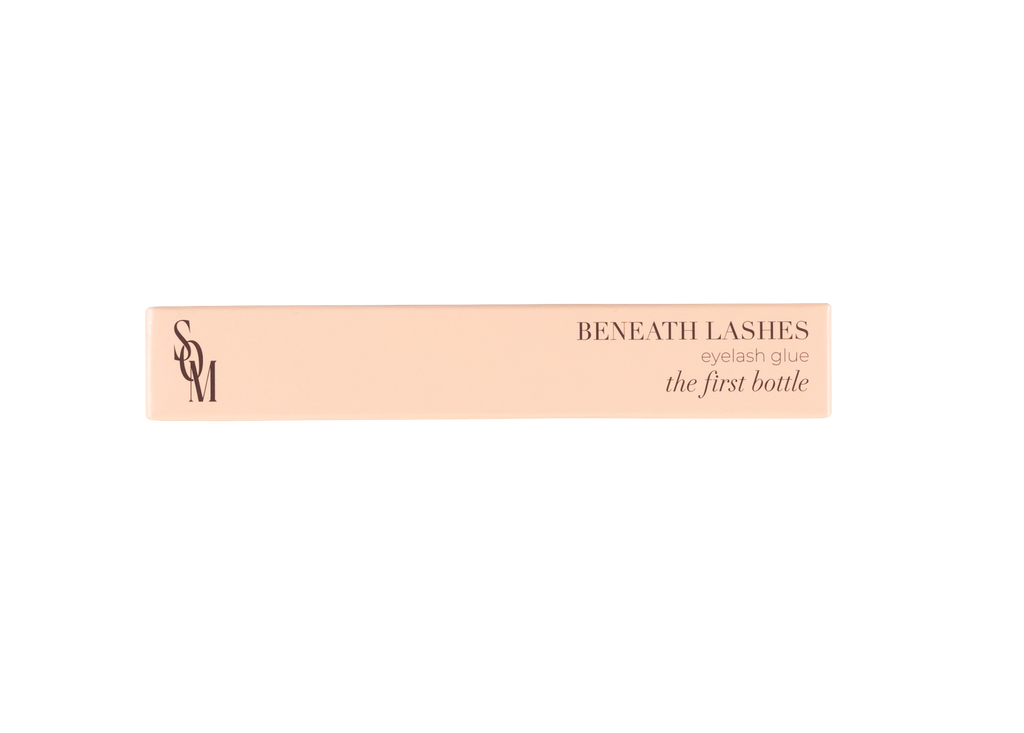 Beneath lashes -ripsiliima
